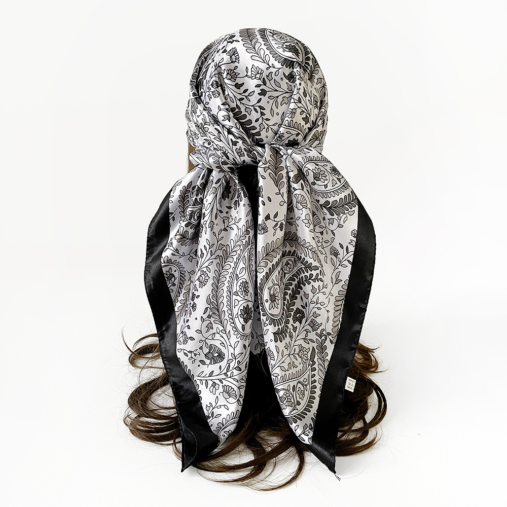 Fashion Square Silk Scarf 90cm - огляд і ціна Luxury Skincare Headband